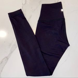 Great condition lulu lemon leggings!!